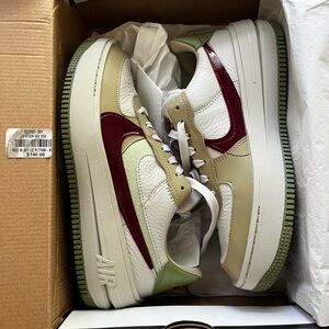 Nike Air Force  1 Platform